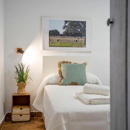 Apartamento Berrocala กาเซเรส ภายนอก รูปภาพ
