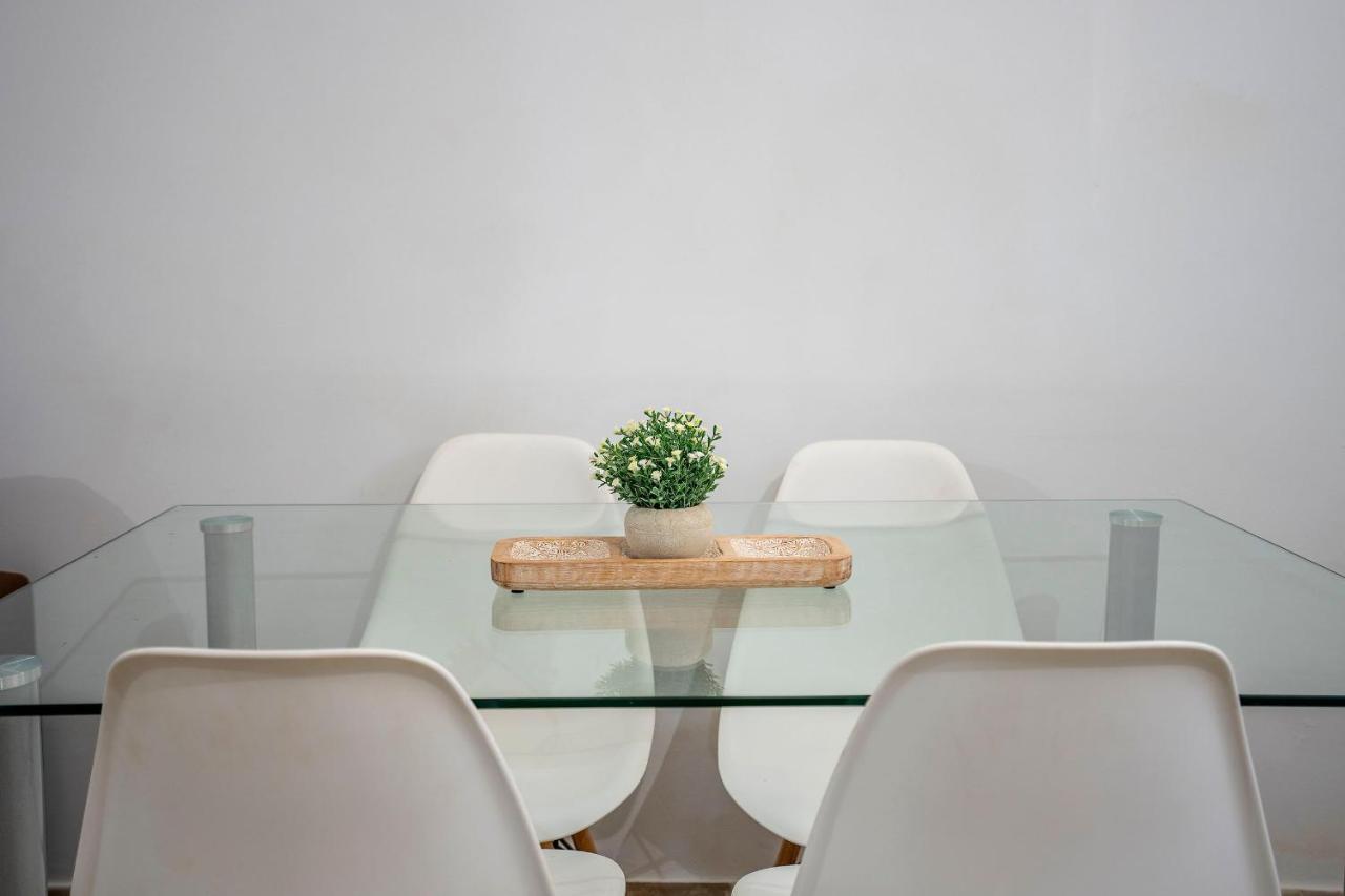 Apartamento Berrocala กาเซเรส ภายนอก รูปภาพ